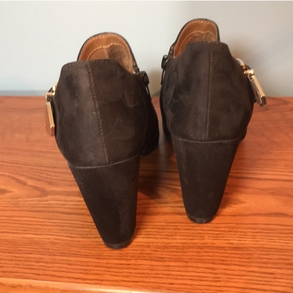 Aersoles Black booties with buckle - Picture 8 of 12